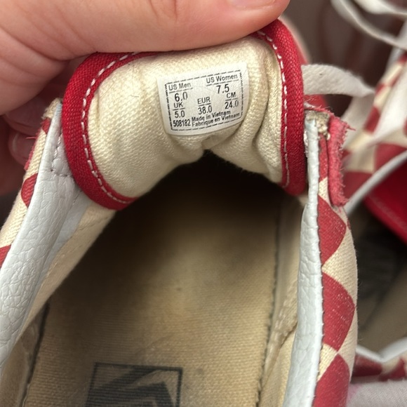 Red checkered Vans - Picture 4 of 4